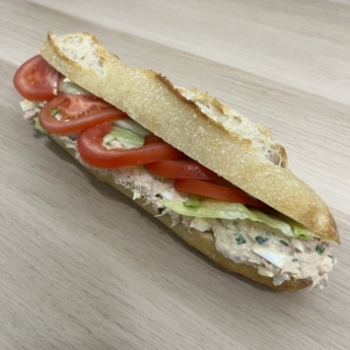 Sandwich thon crudités